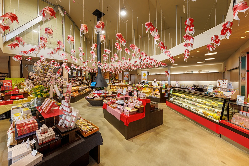 画像：あさひ製菓の店内の様子