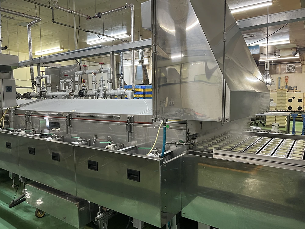 画像：トンネル蒸し器